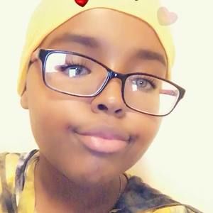 Meet your Posher, Samira